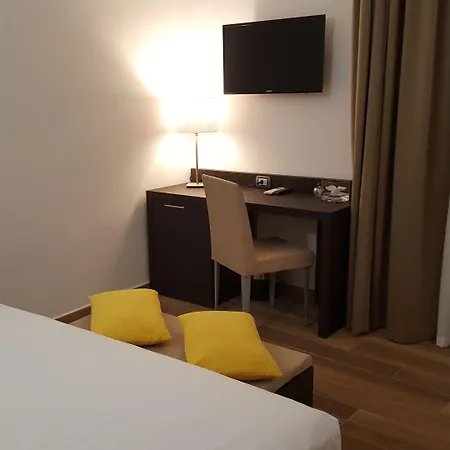 Finestra Su Monti Penzion