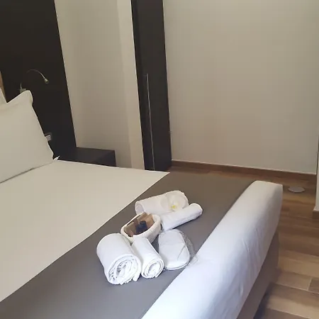 Finestra Su Monti Penzion Řím