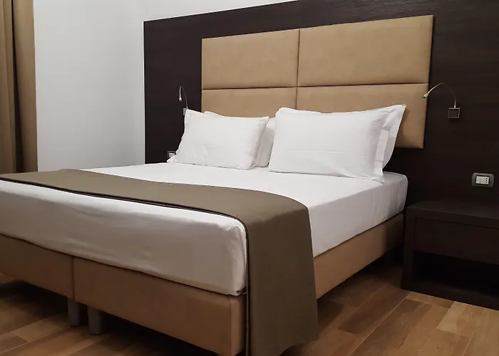 Pensión Finestra Su Monti