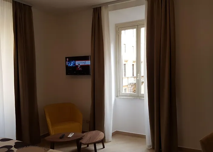 Finestra Su Monti Pensión Roma