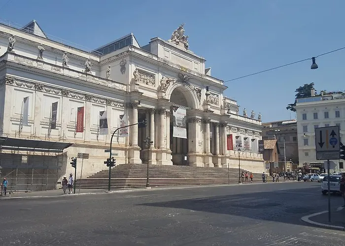 Pensión Finestra Su Monti 4*