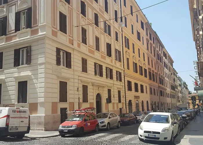 Pensión Finestra Su Monti 4*