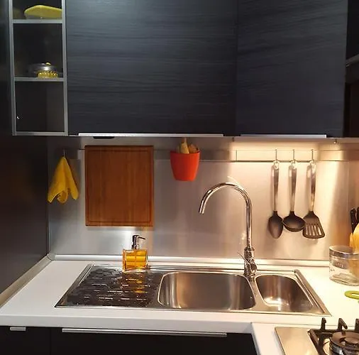 Finestra Su Monti 4* Roma