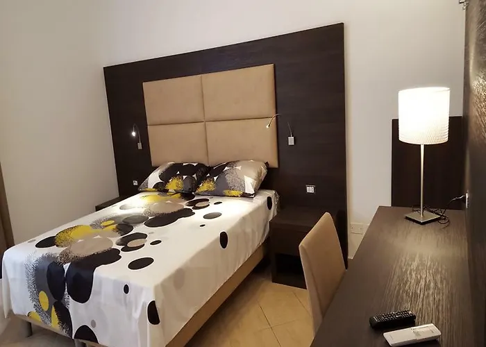 Finestra Su Monti 4*