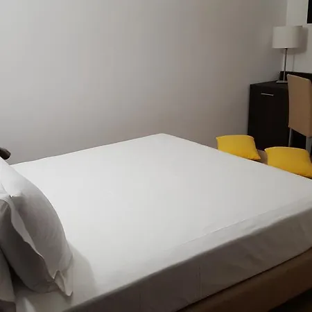 Finestra Su Monti Řím